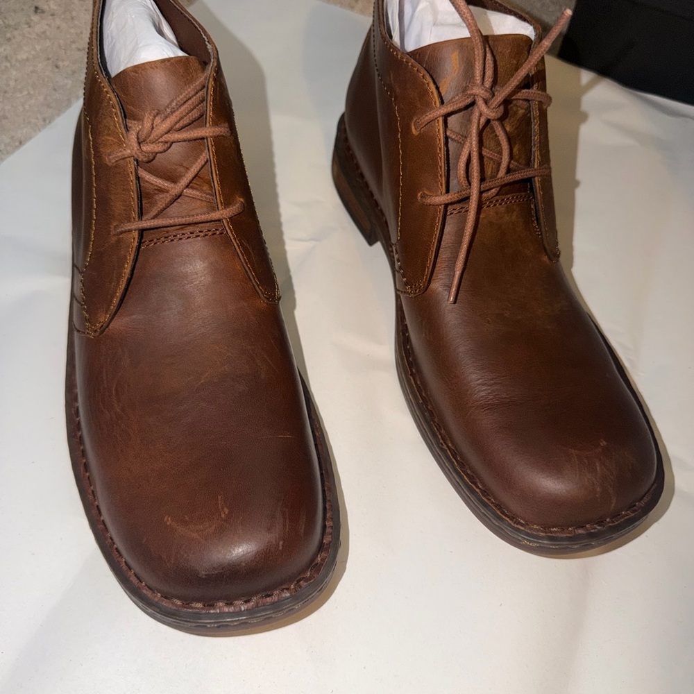 Born ~ Men's Harrison Brown Distressed Leather Chukka Boots - Lace-Up Ankle - Picture 9 of 14